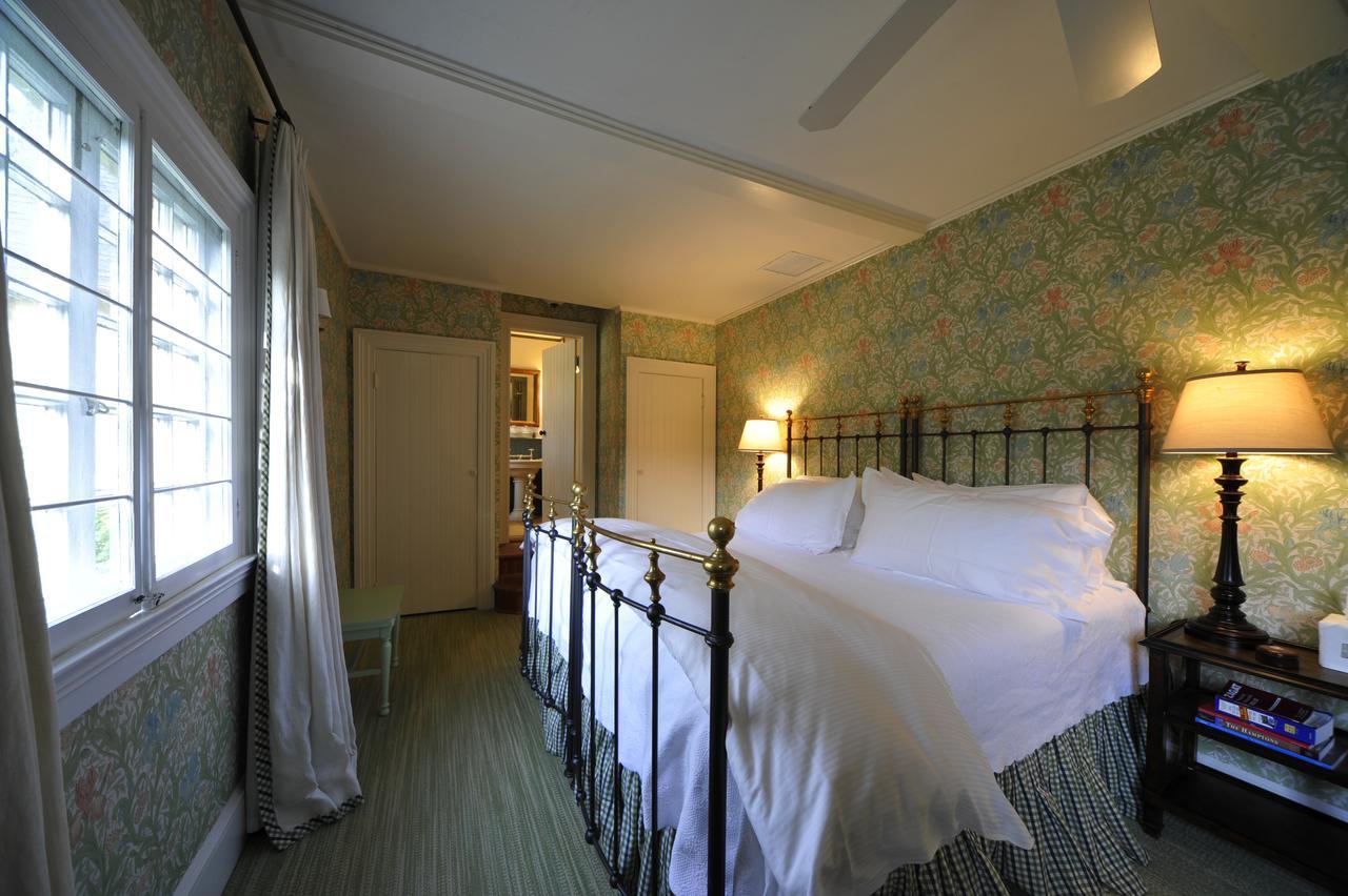 The Baker House 1650 Bed and Breakfast East Hampton Eksteriør billede
